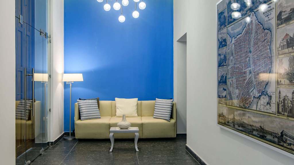 Palacio De Los Corredores 