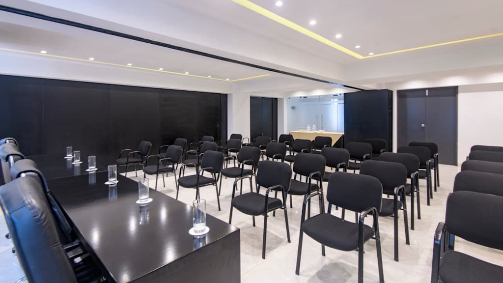 Palacio De Los Corredores 