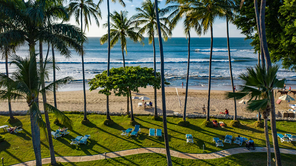 Tamarindo Diria Beach Resort