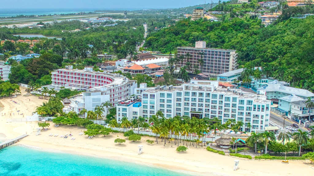 S Hotel Montego Bay