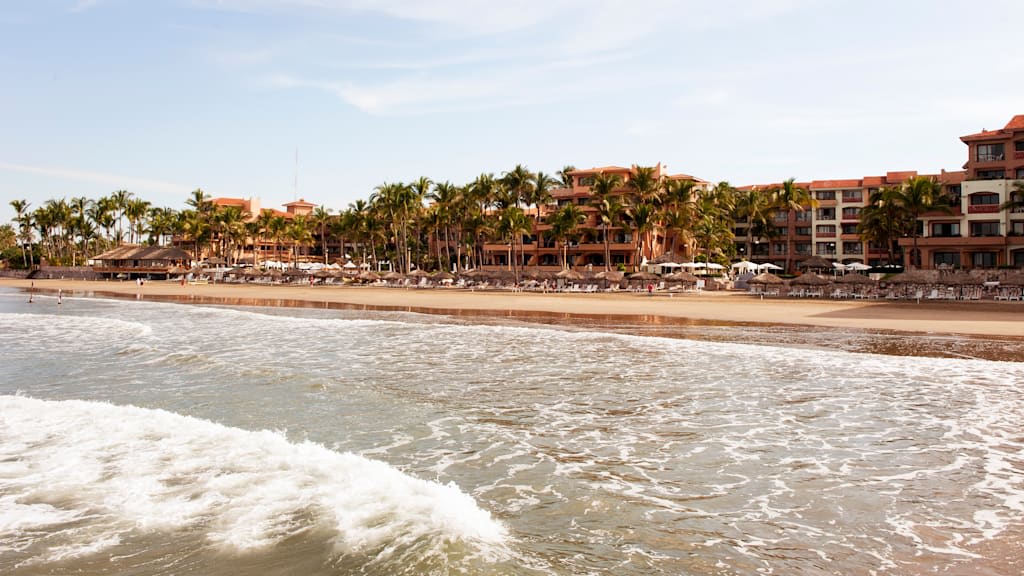 Pueblo Bonito Mazatlan Beach Resort