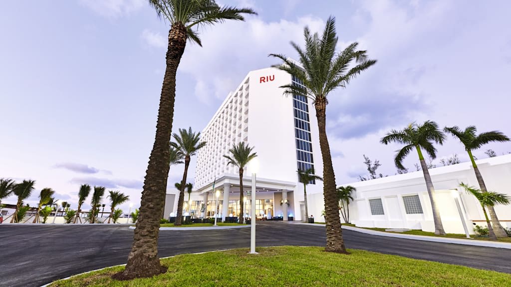 Riu Palace Paradise Island