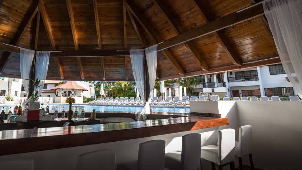 Bluebay Villas Doradas