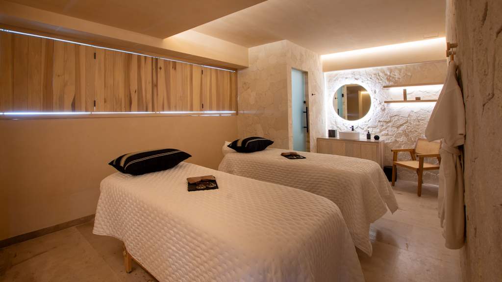 Villa Premiere Boutique Hotel and Romantic Getaway