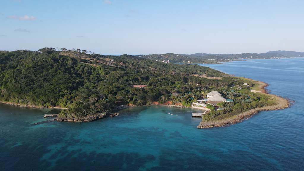 Hotel Roatan Media Luna Resort affiliated by Melia