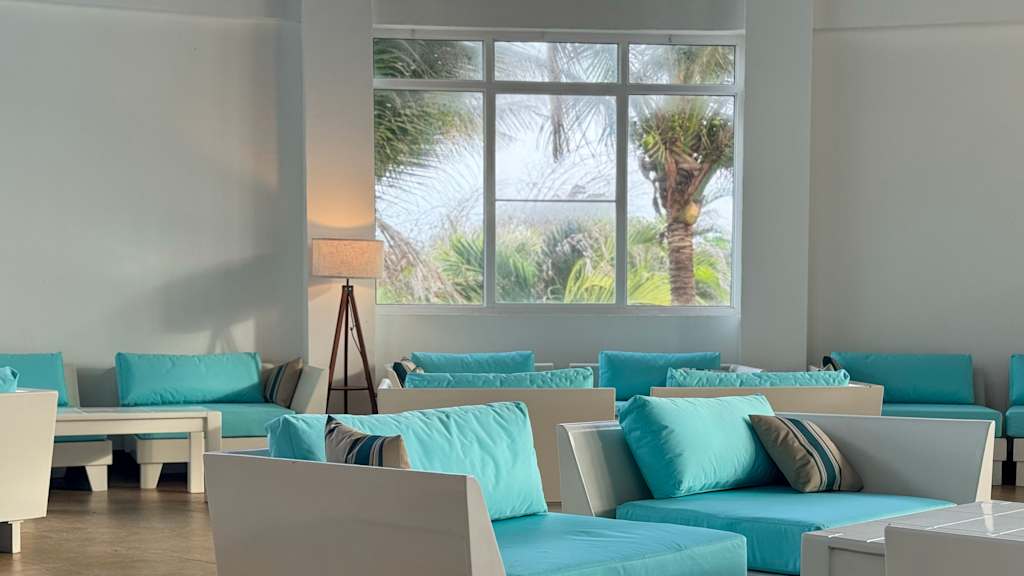 Hotel Roatan Media Luna Resort affiliated by Melia
