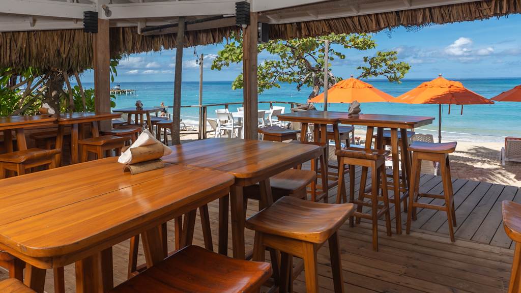 Paradise Beach Hotel 
