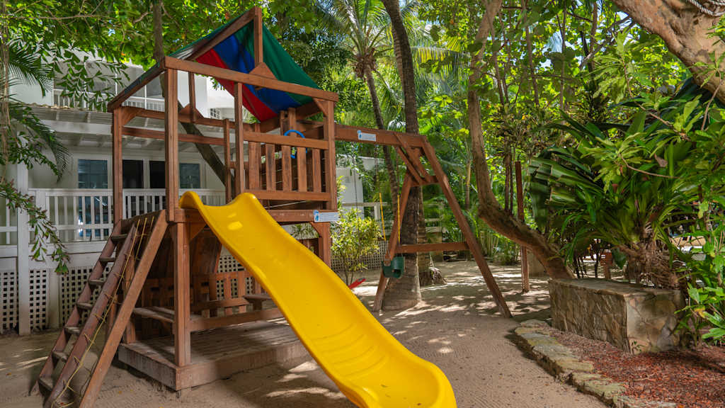 Paradise Beach Hotel 