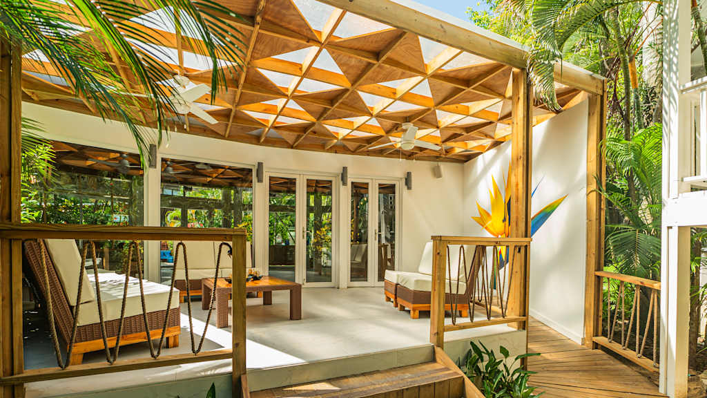 Paradise Beach Hotel 
