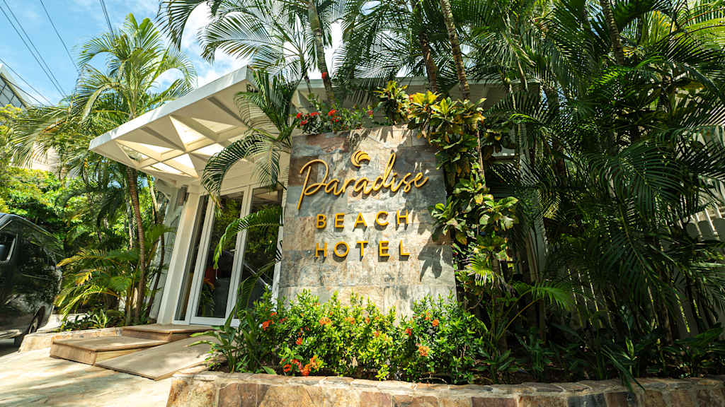 Paradise Beach Hotel 
