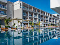 Gran Muthu Rainbow Cayo Guillermo