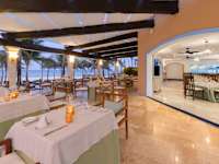 Royal Hideaway Playacar