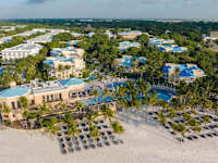 Royal Hideaway Playacar