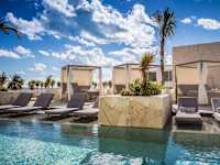 Majestic Elegance Costa Mujeres