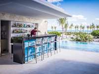 Majestic Elegance Costa Mujeres
