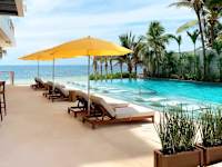 The Fives Oceanfront Puerto Morelos