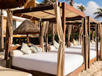 Hotel NYX Cancun