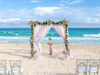 Hotel NYX Cancun