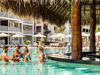 Ocean Riviera Paradise El Beso