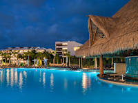 Ocean Riviera Paradise El Beso