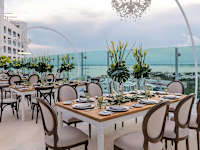 Beach Palace