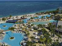 Dreams Natura Resort and Spa