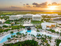 Grand Palladium Select Costa Mujeres