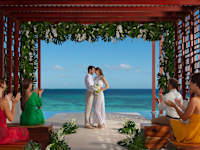 Dreams Jade Resort and Spa 