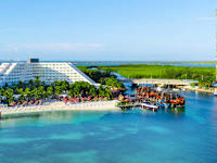 Grand Oasis Palm