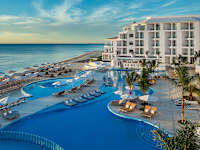 Playacar Palace