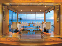 Sun Palace