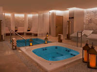 Sun Palace