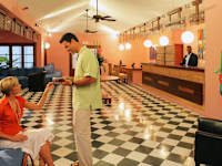 Pelican Bay Hotel