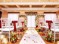 Pelican Bay Hotel