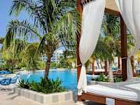 Gran Muthu Almirante Beach
