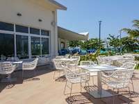 Gran Muthu Almirante Beach