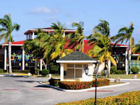 Playa Pesquero Resort Suites and Spa