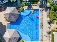 Margaritaville Beach Resort Playa Flamingo