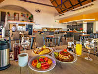 Luna Palace Hotel and Suites