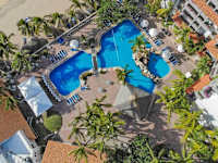 Luna Palace Hotel and Suites
