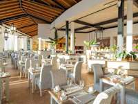 Bluebay Villas Doradas