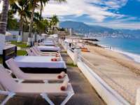 Plaza Pelicanos Club Beach Resort