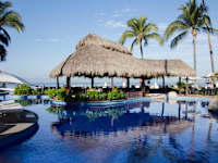 Plaza Pelicanos Grand Beach Resort