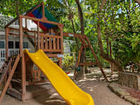 Paradise Beach Hotel 
