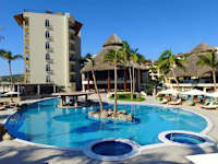 Krystal Grand Los Cabos