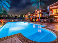Palm Court Hotel