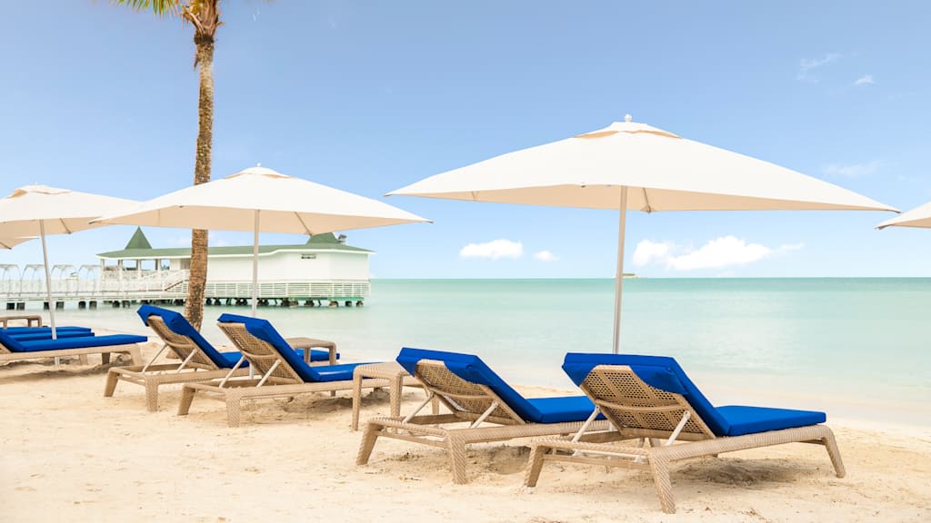 Royalton CHIC Antigua An Autograph Collection All-Inclusive Resort – Adults Only