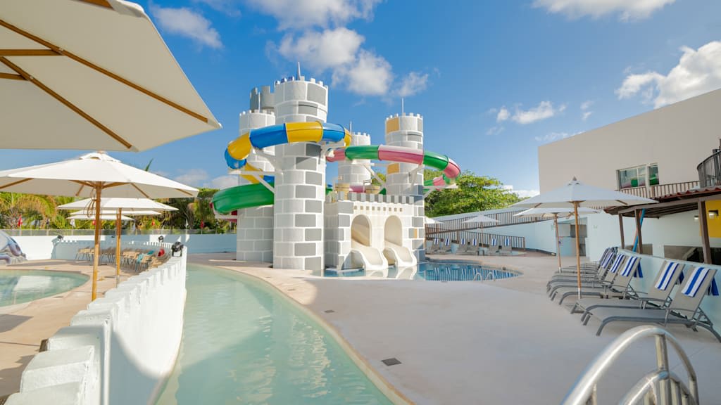 Seadust Cancun Family Resort