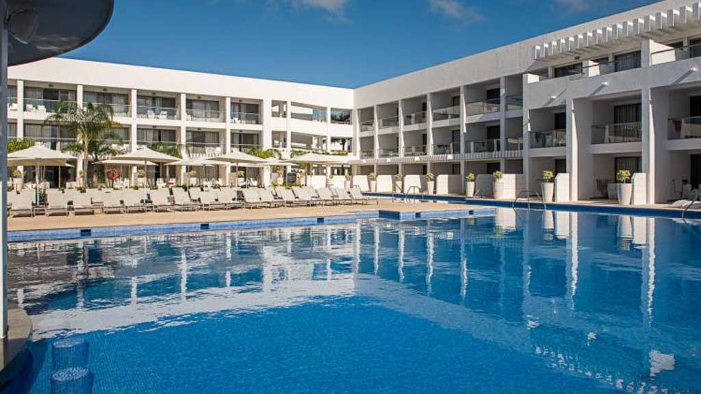 Platinum Yucatan Princess All Suites Resort and Spa 