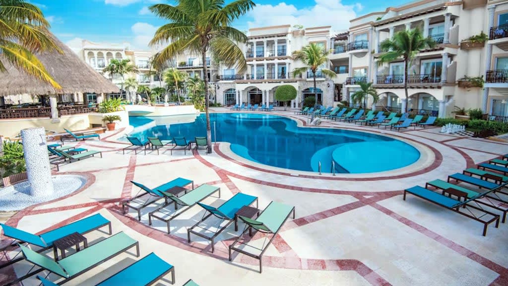 Wyndham Alltra Playa del Carmen Adults